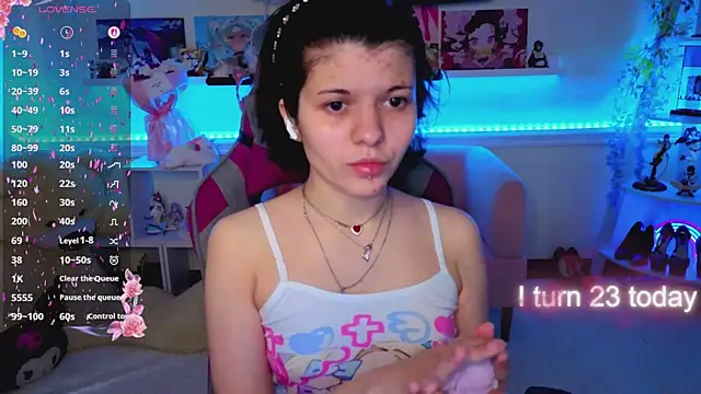 Katya Zaitseva online show from 05/17/26, 12:16