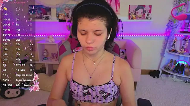 Snapshot of Katya_Zaitseva chatting on 06/20/26, 12:10 Katya Zaitseva online show from 06/20/26, 12:10