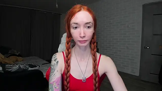 Roxy Silver online show from 11/11/25, 09:42