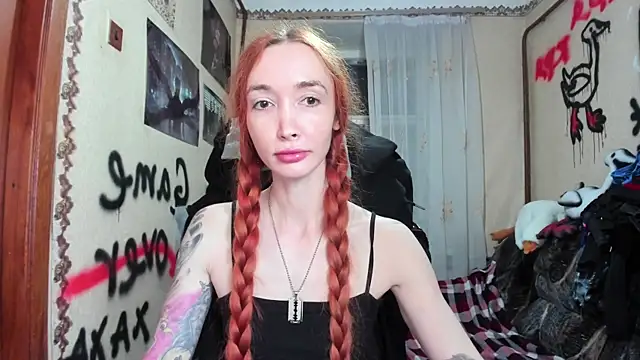 Roxy Silver online show from 10/11/25, 09:38