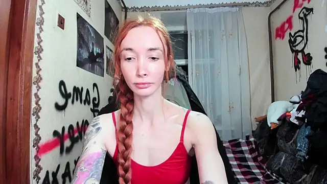 Roxy Silver online show from 11/30/25, 07:58