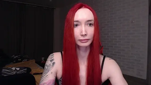 Snapshot of Roxy_Silver chatting on 05/21/26, 07:55 Roxy Silver online show from 05/21/26, 07:55