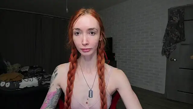 Roxy Silver online show from 10/15/25, 08:06