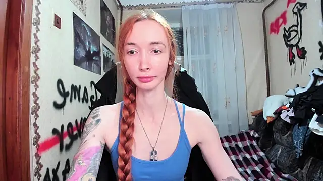 Roxy Silver online show from 12/17/25, 08:58