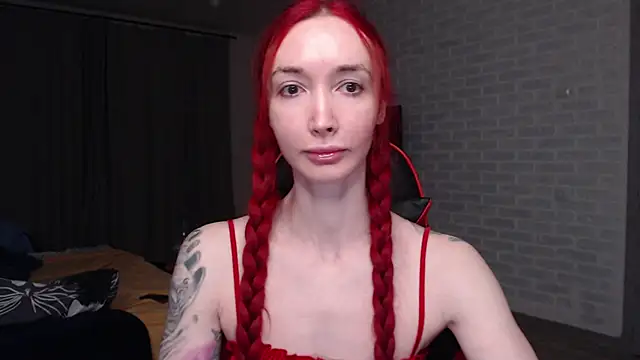 Snapshot of Roxy_Silver chatting on 04/24/26, 08:55 Roxy Silver online show from 04/24/26, 08:55