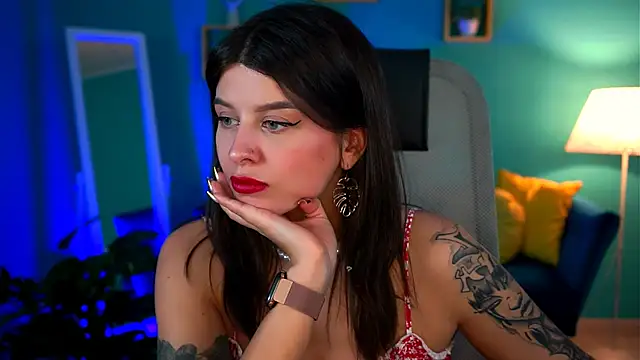 NicoleMun online show from 02/18/25, 06:26