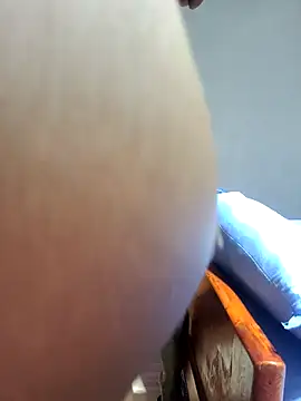 Javan  online show from 04/01/26, 09:54