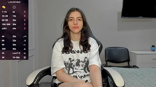 broosnica1 online show from 12/16/25, 07:23