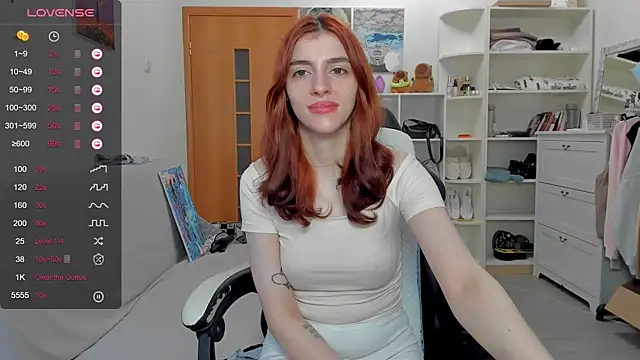 Snapshot of broosnica1 chatting on 06/30/26, 06:13 broosnica1 online show from 06/30/26, 06:13