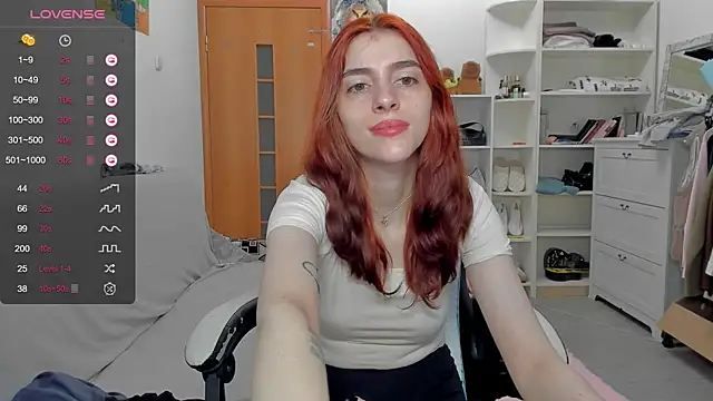 Snapshot of broosnica1 chatting on 06/06/26, 08:52 broosnica1 online show from 06/06/26, 08:52