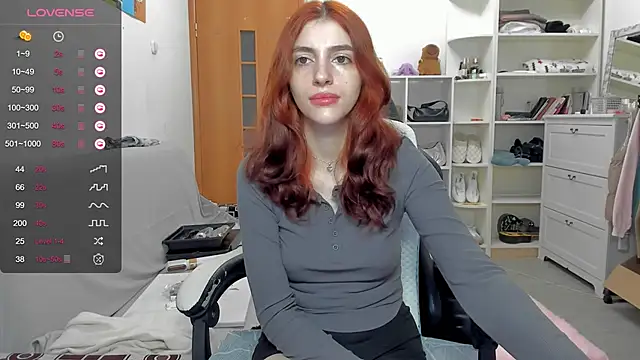 Snapshot of broosnica1 chatting on 05/25/26, 07:18 broosnica1 online show from 05/25/26, 07:18