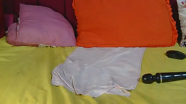 Snapshot of punkyxxx chatting on 02/20/26, 05:59 punkyxxx online show from 02/20/26, 05:59