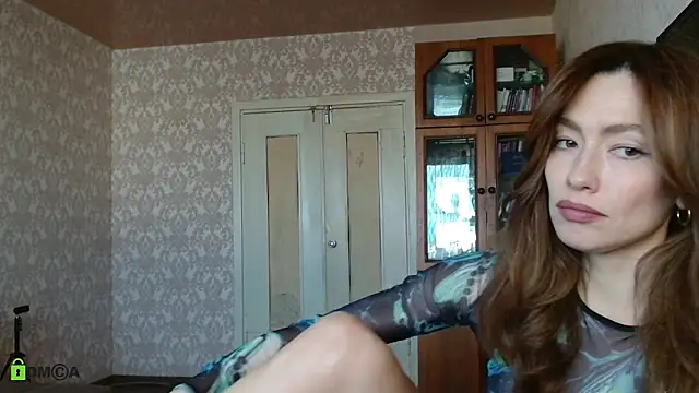 alicia spicy online show from 10/13/25, 05:20