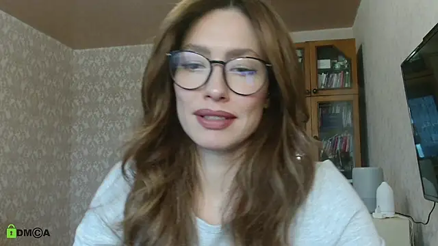 alicia spicy online show from 10/18/25, 10:06