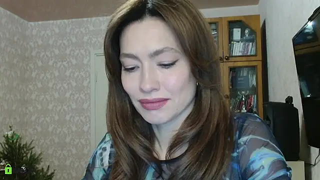 Snapshot of alicia_spicy chatting on 01/16/26, 04:16 alicia spicy online show from 01/16/26, 04:16