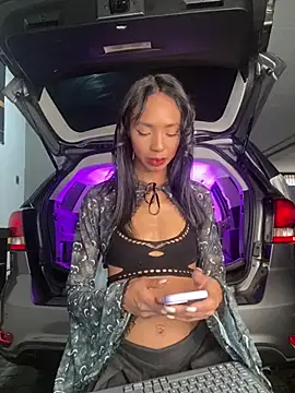 xenia golden online show from 01/17/26, 12:09