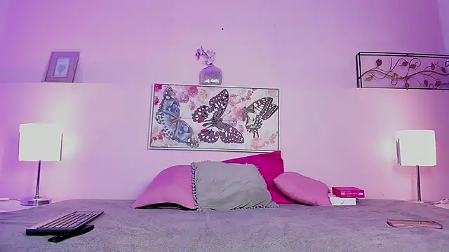 xenia golden online show from 02/28/26, 08:41