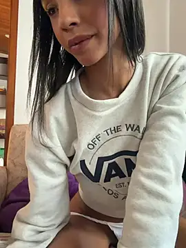 xenia golden online show from 03/16/26, 07:16