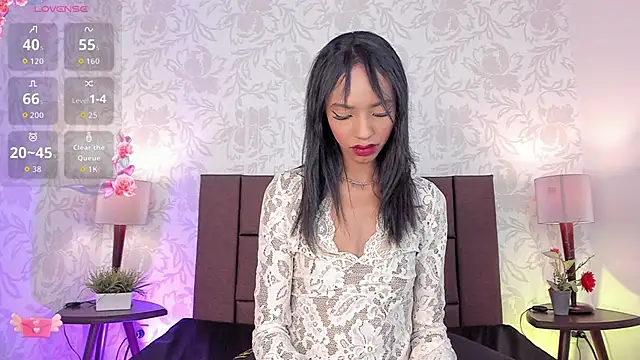 xenia golden online show from 10/21/25, 01:32