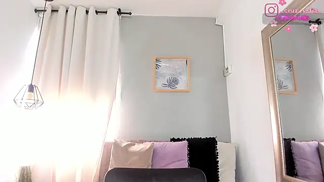 AlejaCruz  online show from 06/16/26, 06:30