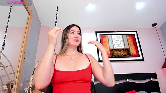  AlejaCruz  online show from 07/02/26, 06:25