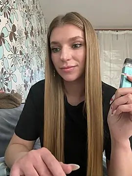 adel secret online show from 04/02/26, 08:04