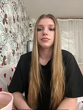 adel secret online show from 03/13/26, 08:25