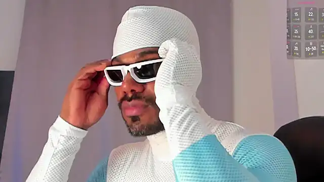 Ganiimedes online show from 10/31/25, 08:05