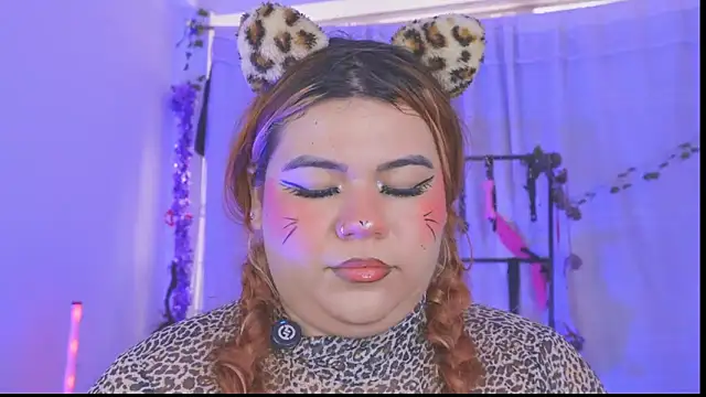 Samanta cutee online show from 12/19/25, 01:46