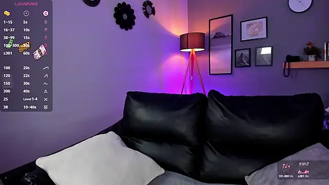 Snapshot of Lissy__Dream chatting on 10/10/25, 11:38 Lissy Dream online show from 10/10/25, 11:38