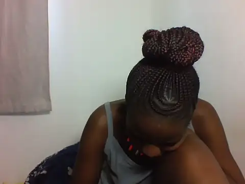 Snapshot of Deliciousbabe chatting on 06/13/26, 01:20 Deliciousbabe online show from 06/13/26, 01:20