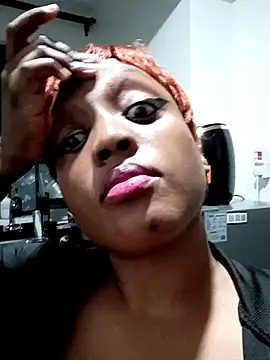 Busty Bambi online show from 05/06/26, 07:18