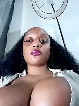 Busty Bambi online show from 05/31/26, 06:09