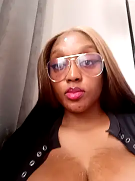 Busty Bambi online show from 02/13/26, 09:42