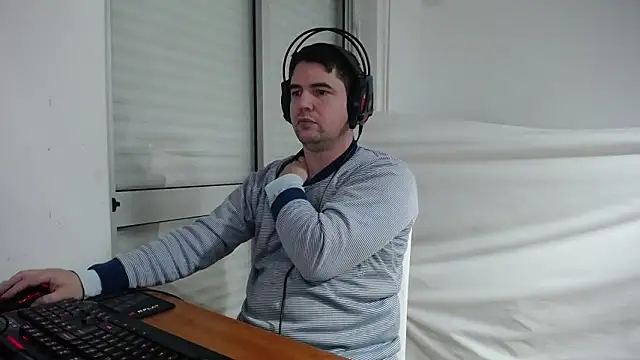 Kohaynewbie online show from 01/12/26, 08:04