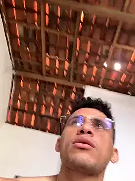 igor24cm5 online show from 03/01/26, 12:16