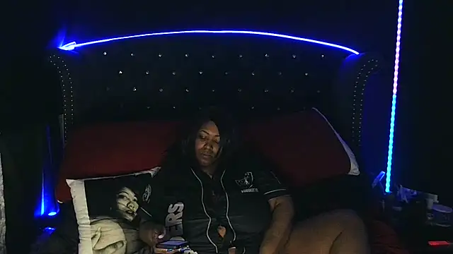 msyvette1970xh online show from 02/14/25, 06:02