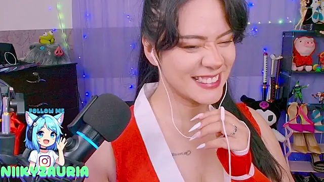  niiky online show from 02/04/26, 12:00