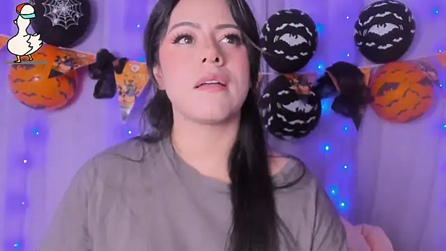  niiky online show from 10/22/25, 12:15