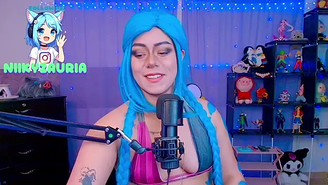  niiky online show from 11/20/25, 11:00