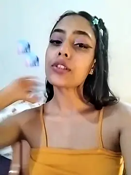 Snapshot of cleopatra-phaedra chatting on 03/29/26, 03:57 cleopatra-phaedra online show from 03/29/26, 03:57