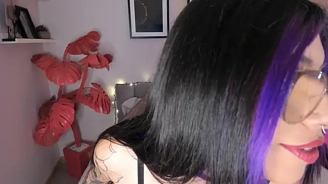 Violetta Nur online show from 02/07/26, 10:07