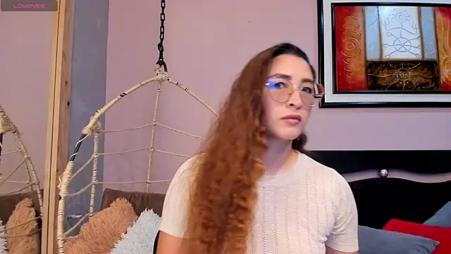  LaraMom  online show from 10/20/25, 07:36