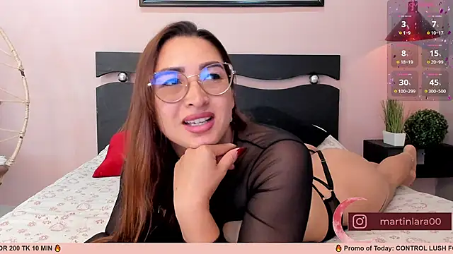  LaraMom  online show from 03/18/25, 06:17
