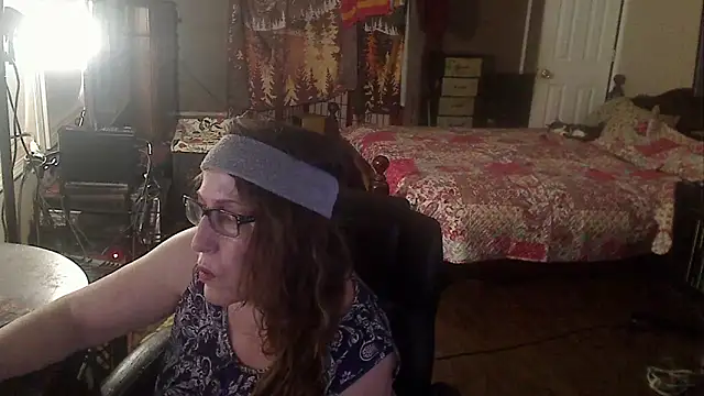 Snapshot of Ireallysquirt chatting on 09/17/25, 11:29 Ireallysquirt online show from 09/17/25, 11:29