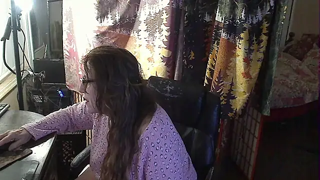 Snapshot of Ireallysquirt chatting on 10/31/25, 04:53 Ireallysquirt online show from 10/31/25, 04:53