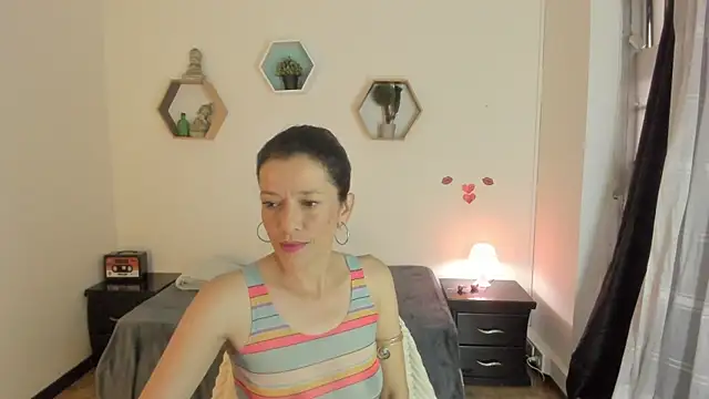 Snapshot of Paloma_victory chatting on 07/16/26, 08:17 Paloma victory online show from 07/16/26, 08:17