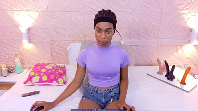 Snapshot of Amarantha_love69 chatting on 10/09/25, 02:06 Amarantha love69 online show from 10/09/25, 02:06