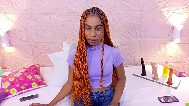 Snapshot of Amarantha_love69 chatting on 10/20/25, 02:06 Amarantha love69 online show from 10/20/25, 02:06