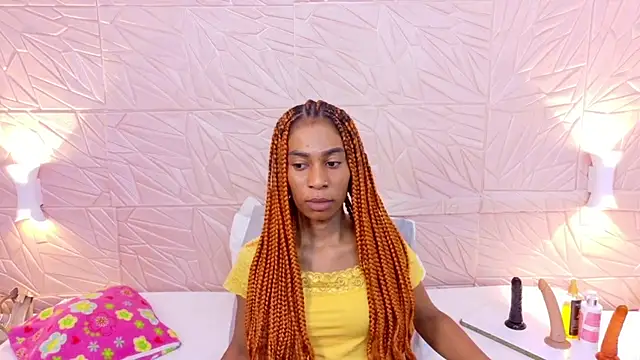 Snapshot of Amarantha_love69 chatting on 10/22/25, 02:05 Amarantha love69 online show from 10/22/25, 02:05